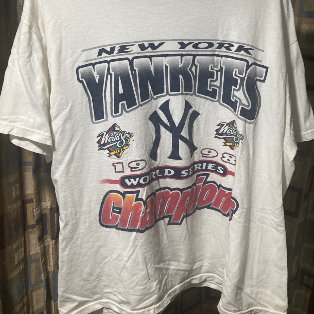 Vintage yankees tee